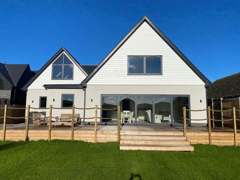Brand New, Stunning Beachside House Seasalter Eksteriør billede